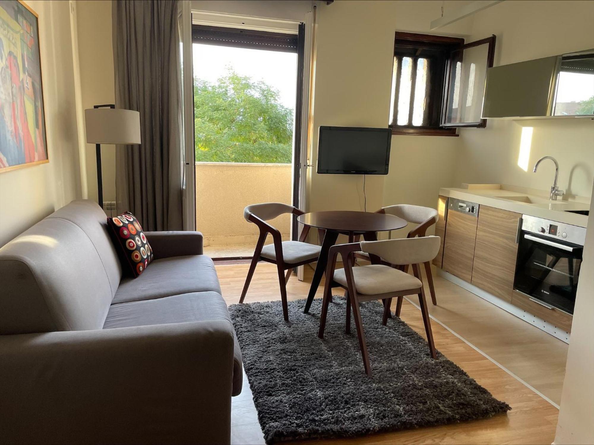 Two Bedroom Apartment Student Square Beograd Ngoại thất bức ảnh